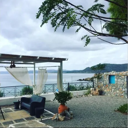 Tsampika * Pefki (Rhodes)